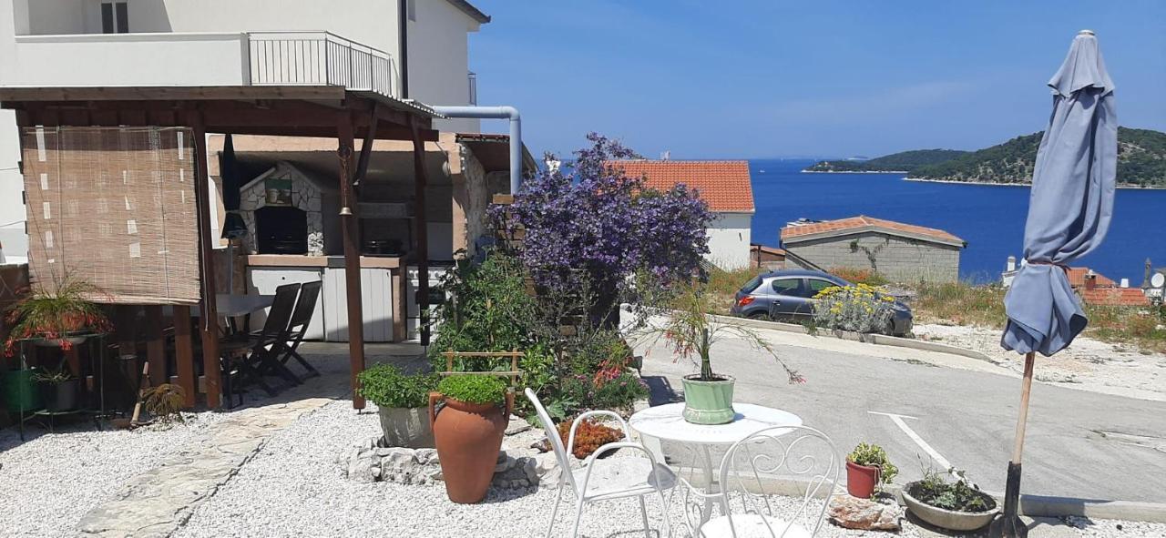 Apartment Mezaroca Рогозница Екстериор снимка