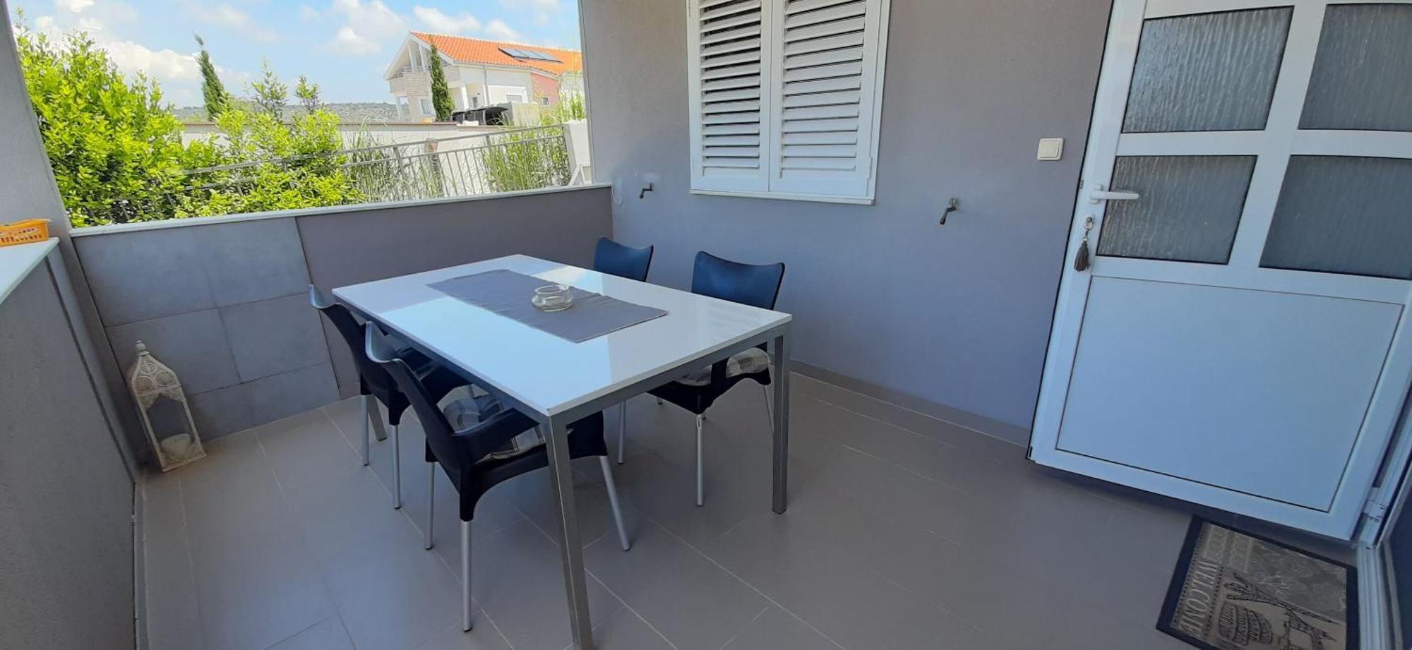 Apartment Mezaroca Рогозница Екстериор снимка